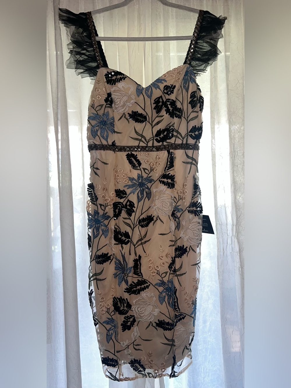 NWT Lulu's Beige Midi Dress with Black & Blue Floral Embroidery - Picture 3 of 9